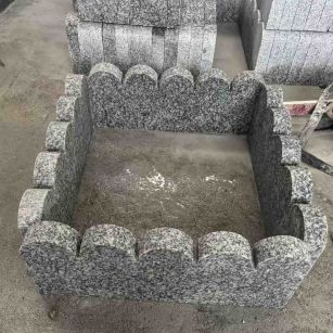丽水 花边石、花坛围栏石、花池界石、菜园栅栏石、镶边石、波浪状界石介绍