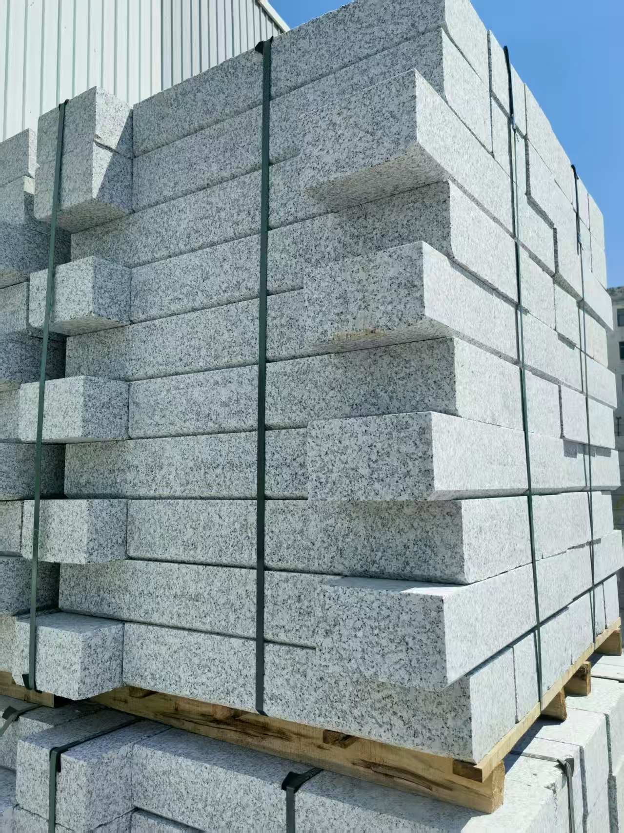 丽水 路沿石颜色均匀、尺寸标准