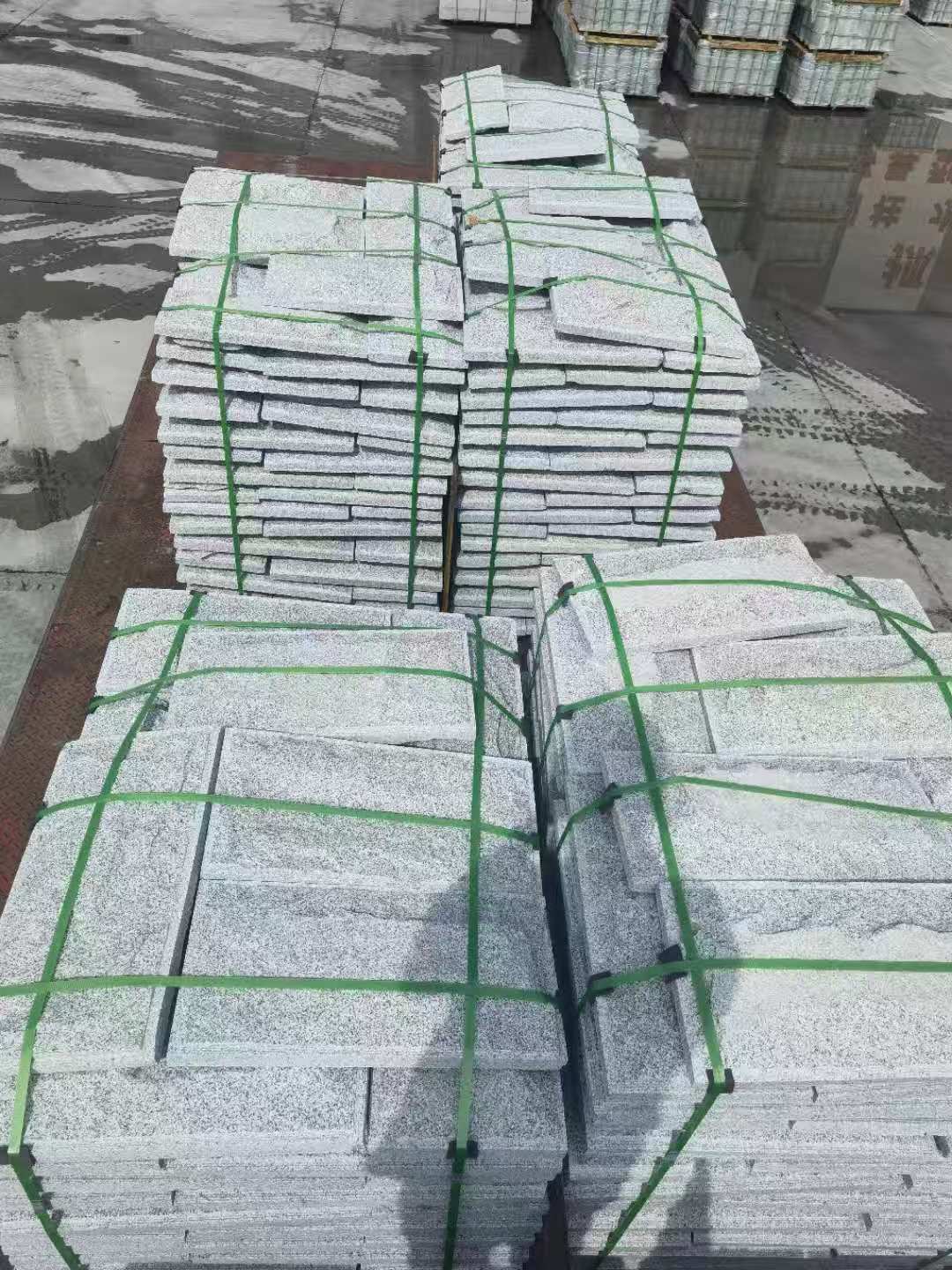 丽水 芝麻白蘑菇石装车出货