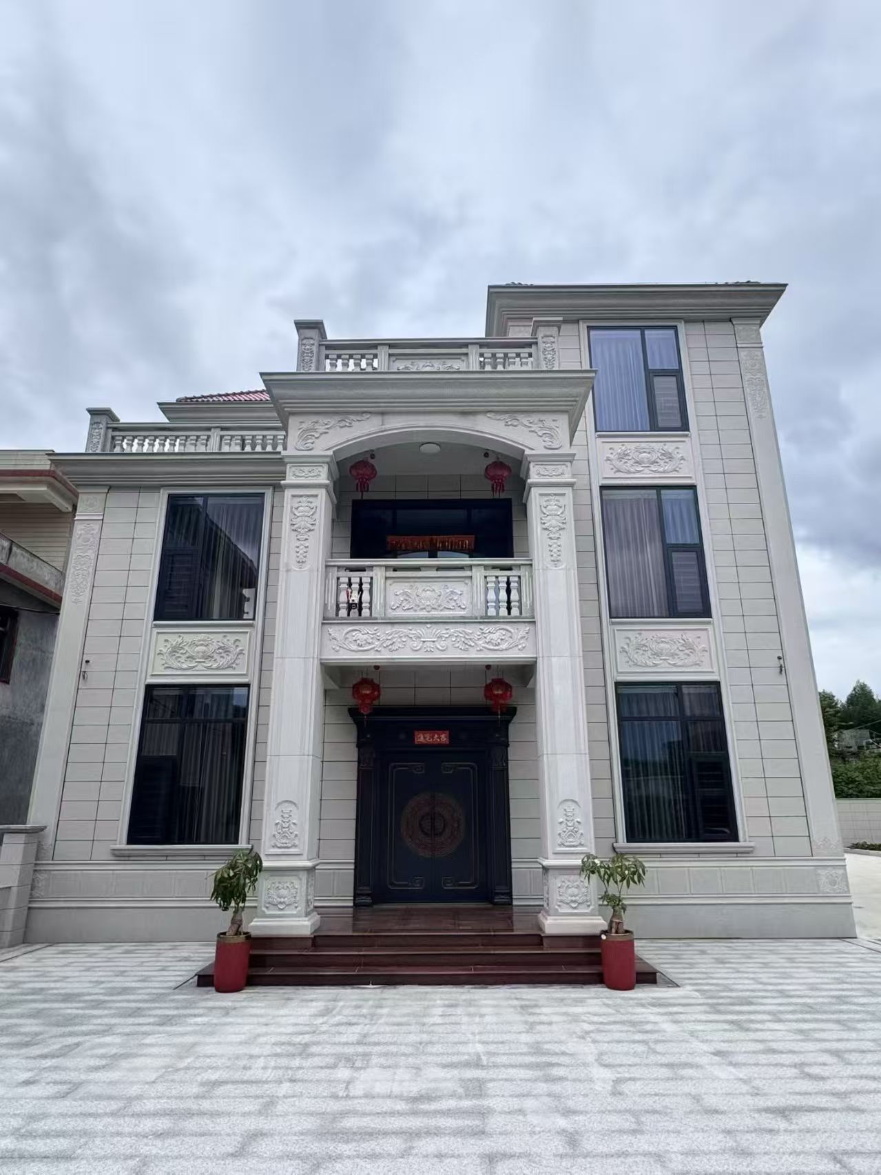 丽水 芝麻白石材别墅干挂案例展示