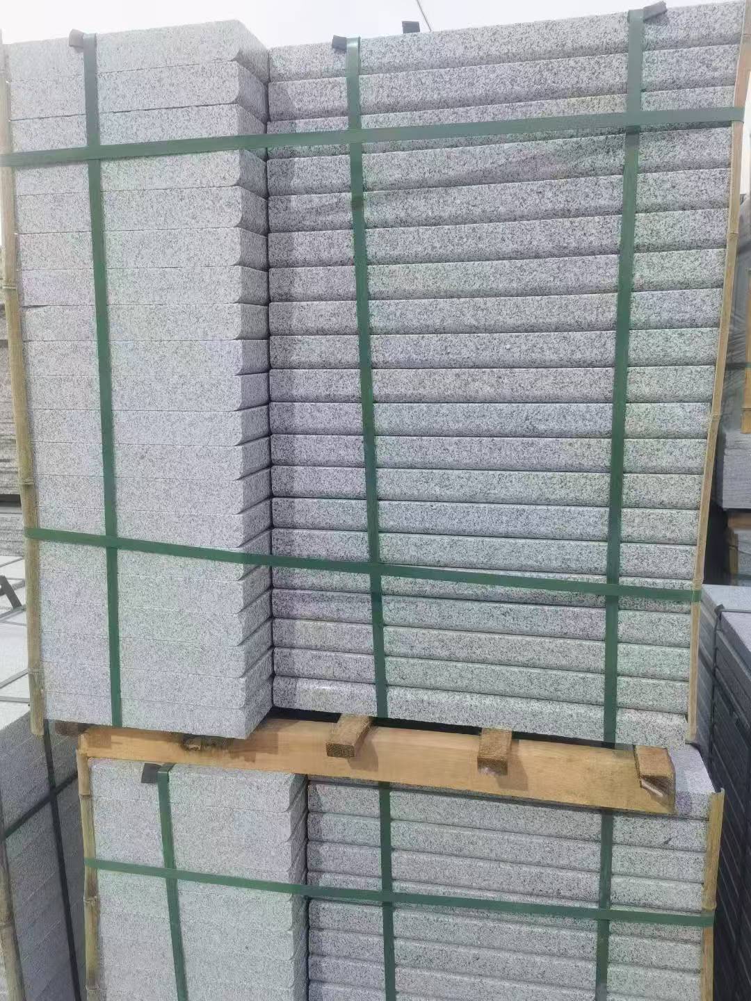 丽水 5公分芝麻白，倒斜角，室外楼梯踏步